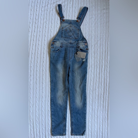 Zara Girl’s Denim Overalls NEW Size 11-12 Teens Cute Fall Outfit Jeans Pants - Picture 2 of 11